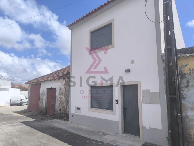 Moradia T2 para Venda em Bombarral e Vale Covo Foto 16
