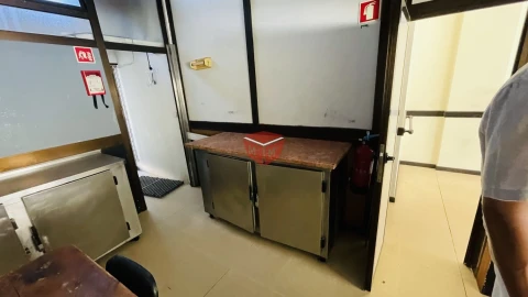 Loja para Arrendamento em Povoa de Lanhoso (N. Senhora do Amparo)