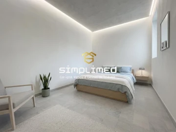 Apartamento T2 para Venda em Baixa da Banheira e Vale da Amoreira