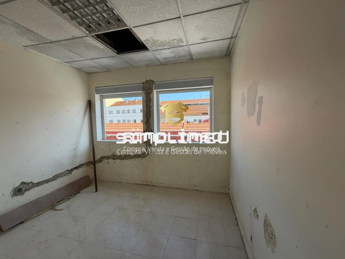 Apartamento T2 para Venda em Baixa da Banheira e Vale da Amoreira Foto 11