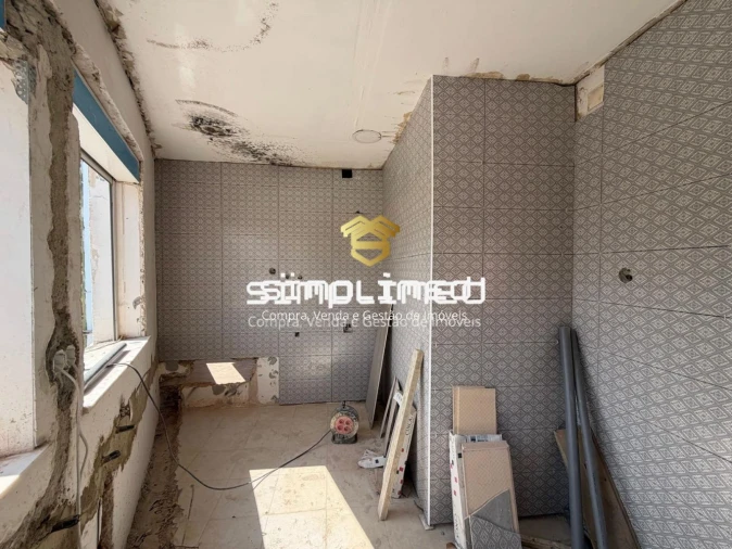 Apartamento T2 para Venda em Baixa da Banheira e Vale da Amoreira Foto 8