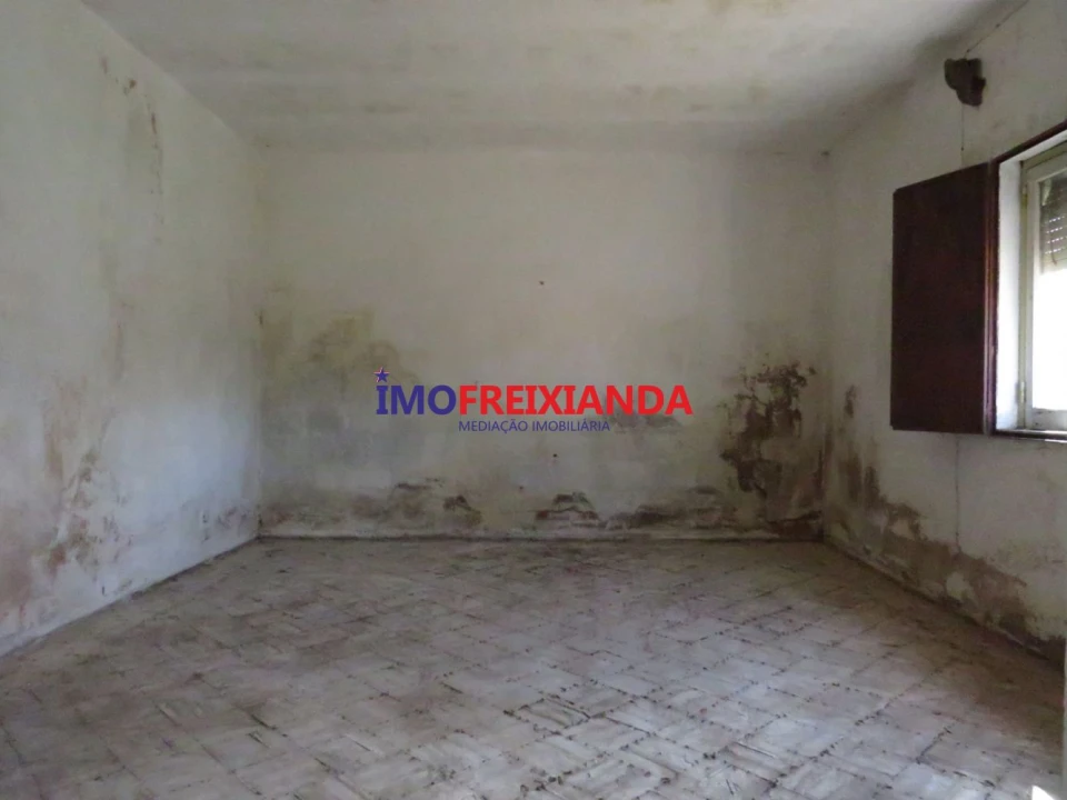 Moradia T2 para Venda em São João Baptista e Santa Maria dos Olivais Foto 11
