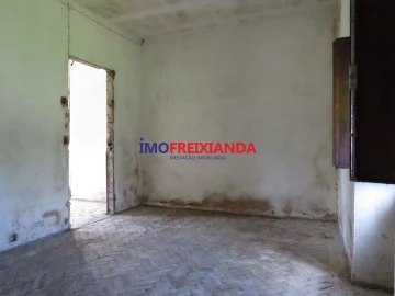 Moradia T2 para Venda em São João Baptista e Santa Maria dos Olivais