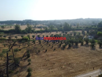Moradia T2 para Venda em São João Baptista e Santa Maria dos Olivais