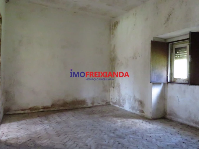 Moradia T2 para Venda em São João Baptista e Santa Maria dos Olivais Foto 15