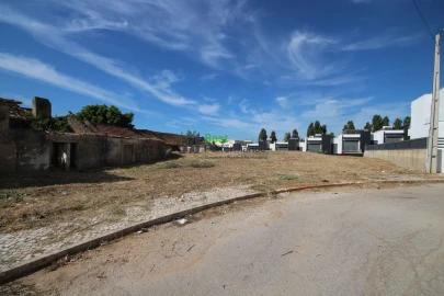 Terreno para Venda em Alverca do Ribatejo e Sobralinho