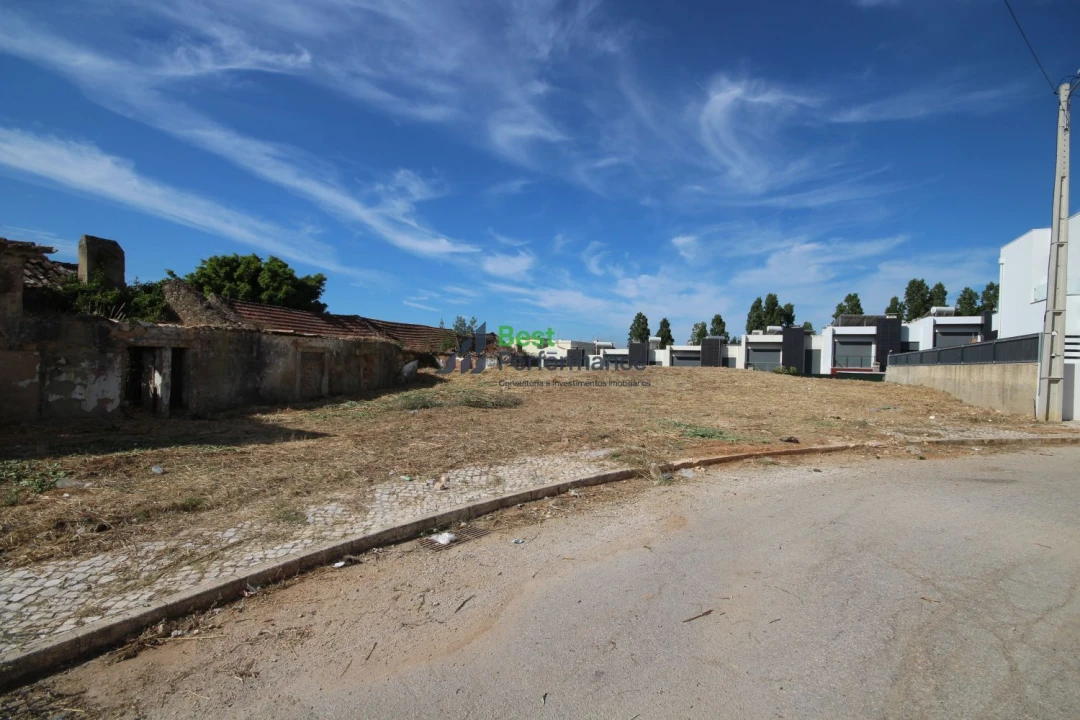 Terreno para Venda em Alverca do Ribatejo e Sobralinho Foto 6