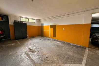 Apartamento T3 para Venda em Castêlo da Maia