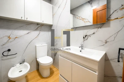 Apartamento T3 para Venda em Castêlo da Maia