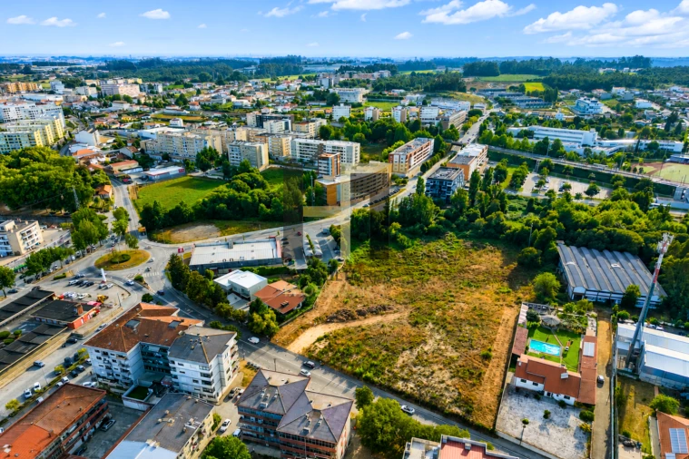 Apartamento T3 para Venda em Castêlo da Maia Foto 29