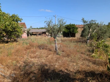 Moradia T2 para Venda em Cumeada e Marmeleiro