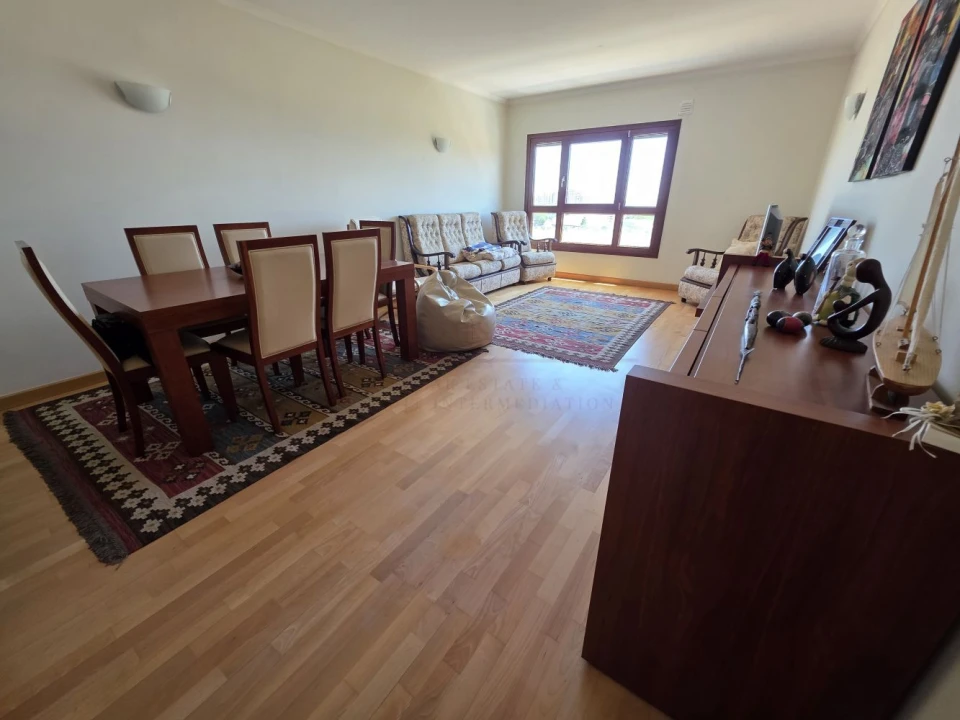 Apartamento T2 para Venda em Marvila Foto 4