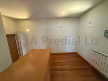 Moradia T3 para Venda em Arcozelo