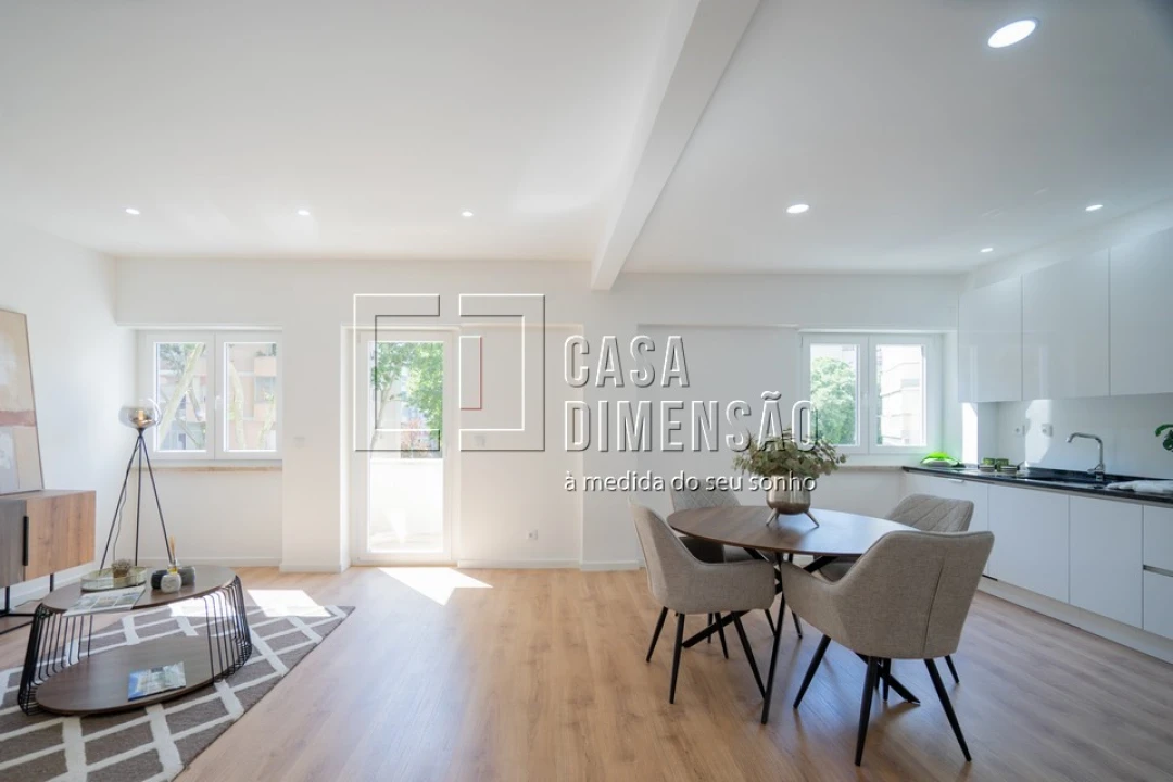 Apartamento T3 para Venda em Benfica Foto 4