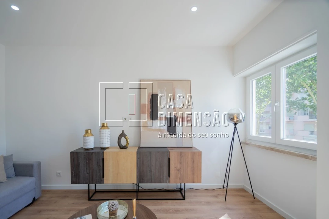 Apartamento T3 para Venda em Benfica Foto 6