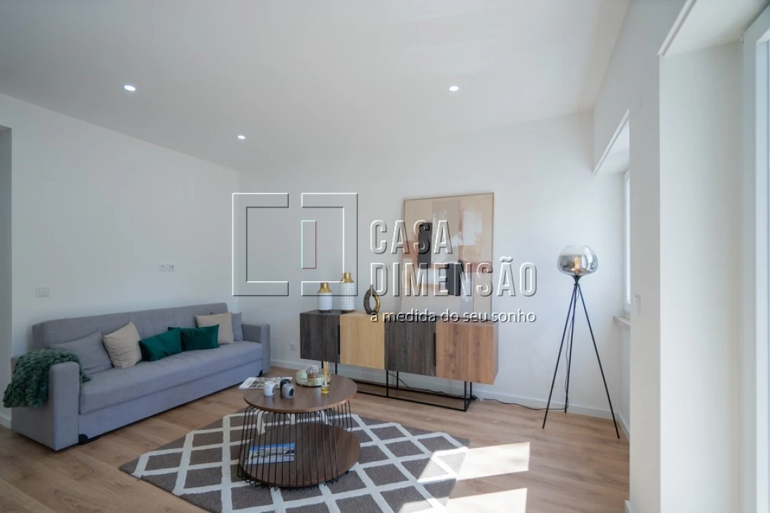 Apartamento T3 para Venda em Benfica Foto 8