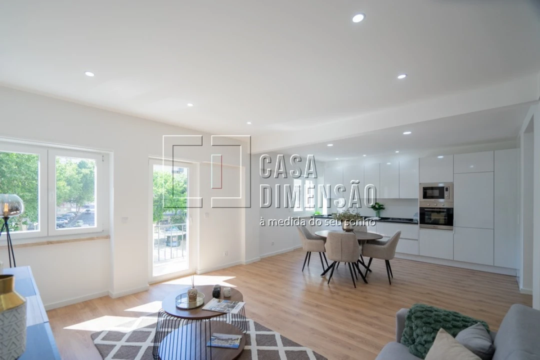 Apartamento T3 para Venda em Benfica Foto 12