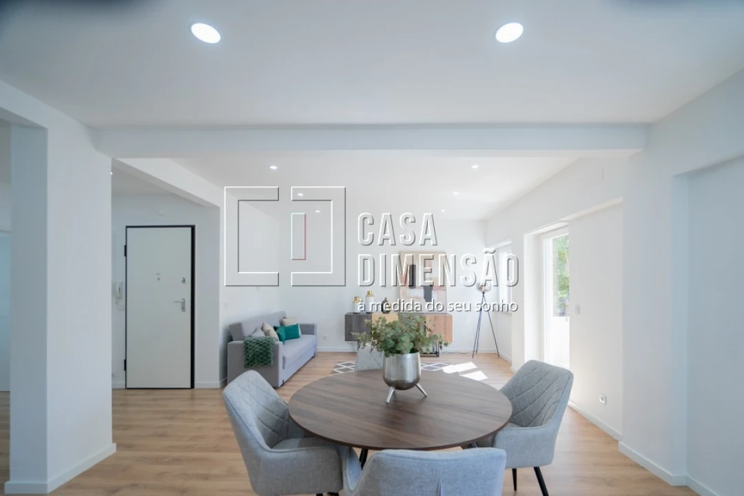 Apartamento T3 para Venda em Benfica Foto 14