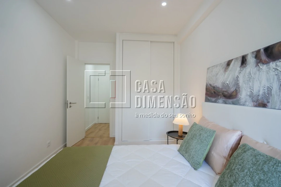 Apartamento T3 para Venda em Benfica Foto 32