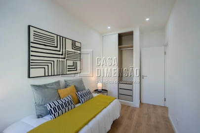 Apartamento T3 para Venda em Benfica