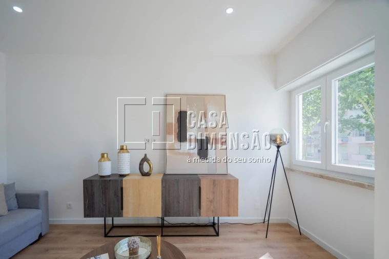 Apartamento T3 para Venda em Benfica Foto 6