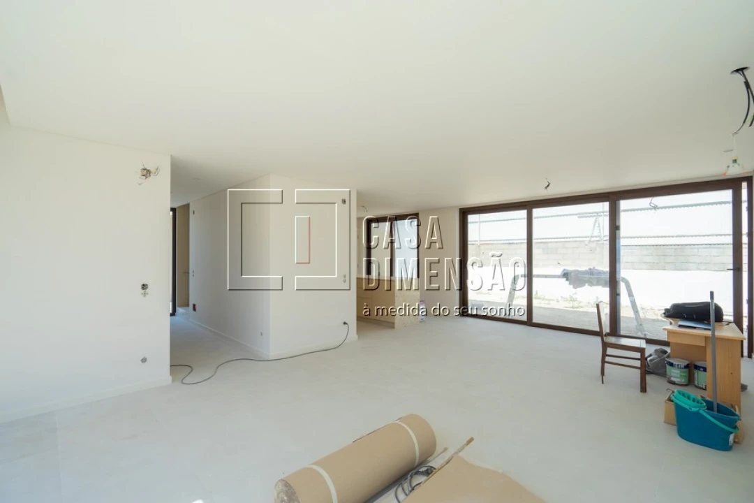 Moradia T3 para Venda em Charneca de Caparica e Sobreda Foto 4