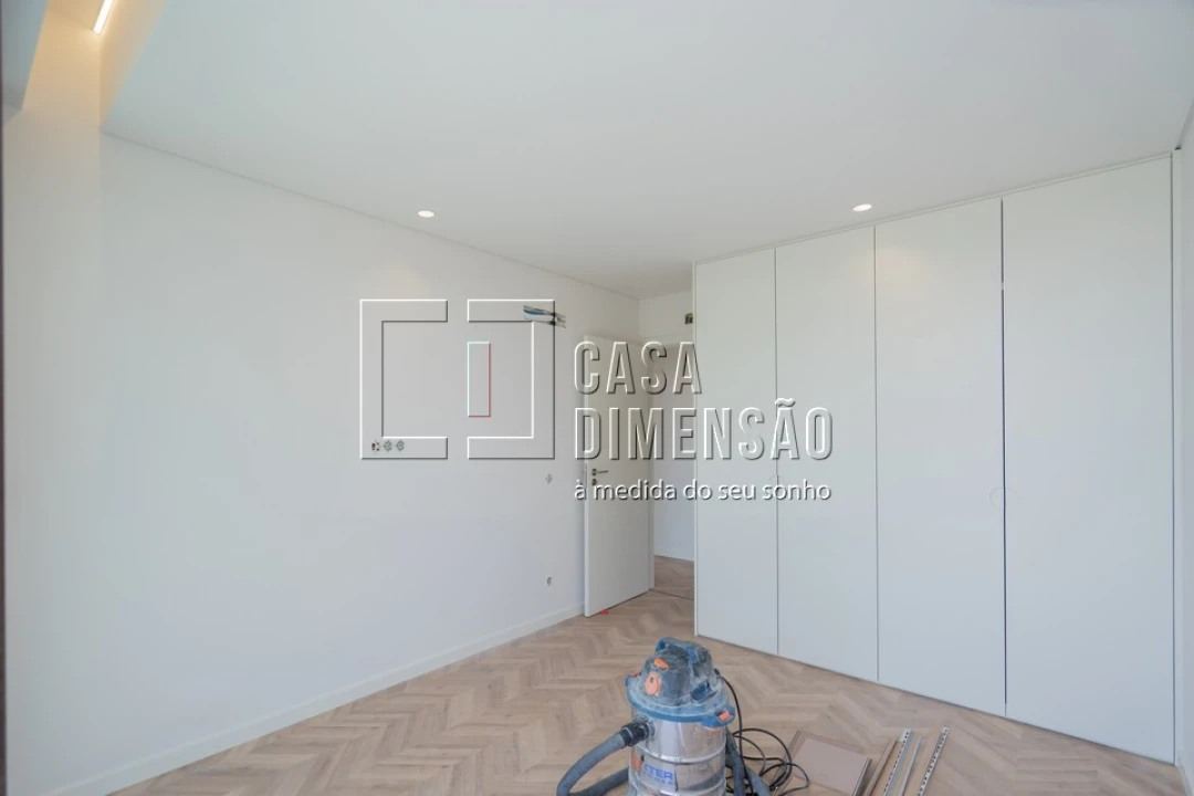 Moradia T3 para Venda em Charneca de Caparica e Sobreda Foto 36