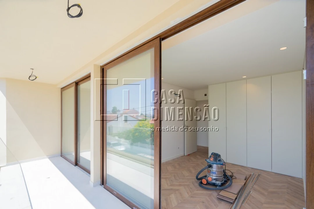 Moradia T3 para Venda em Charneca de Caparica e Sobreda Foto 38