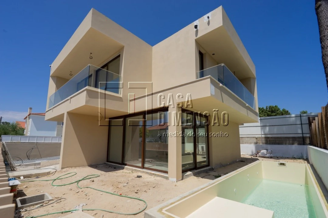 Moradia T3 para Venda em Charneca de Caparica e Sobreda Foto 43