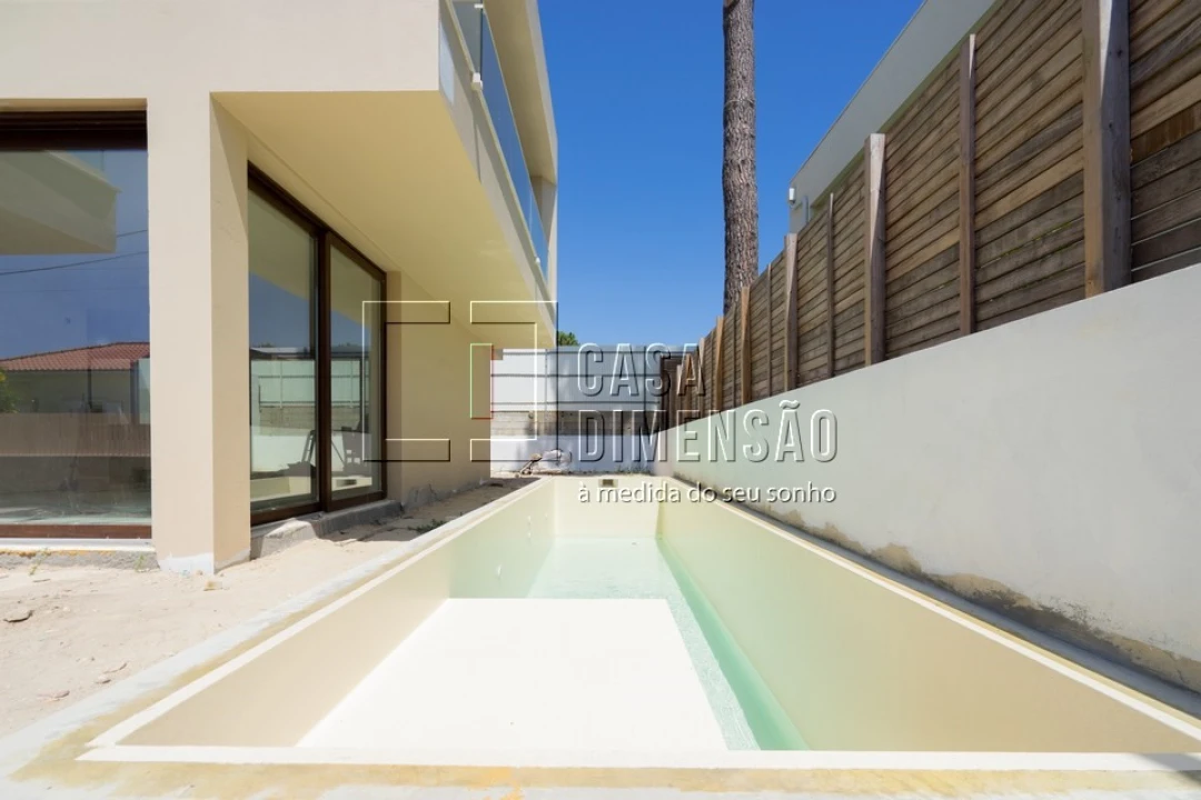 Moradia T3 para Venda em Charneca de Caparica e Sobreda Foto 44