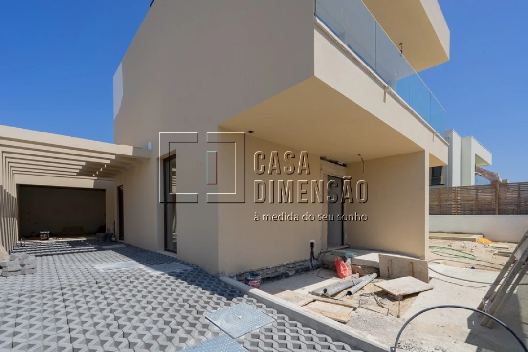 Moradia T3 para Venda em Charneca de Caparica e Sobreda Foto 51