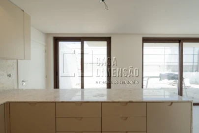 Moradia T3 para Venda em Charneca de Caparica e Sobreda