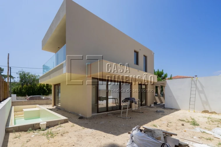 Moradia T3 para Venda em Charneca de Caparica e Sobreda Foto 45