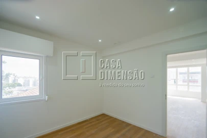 Apartamento T1 para Venda em Águas Livres