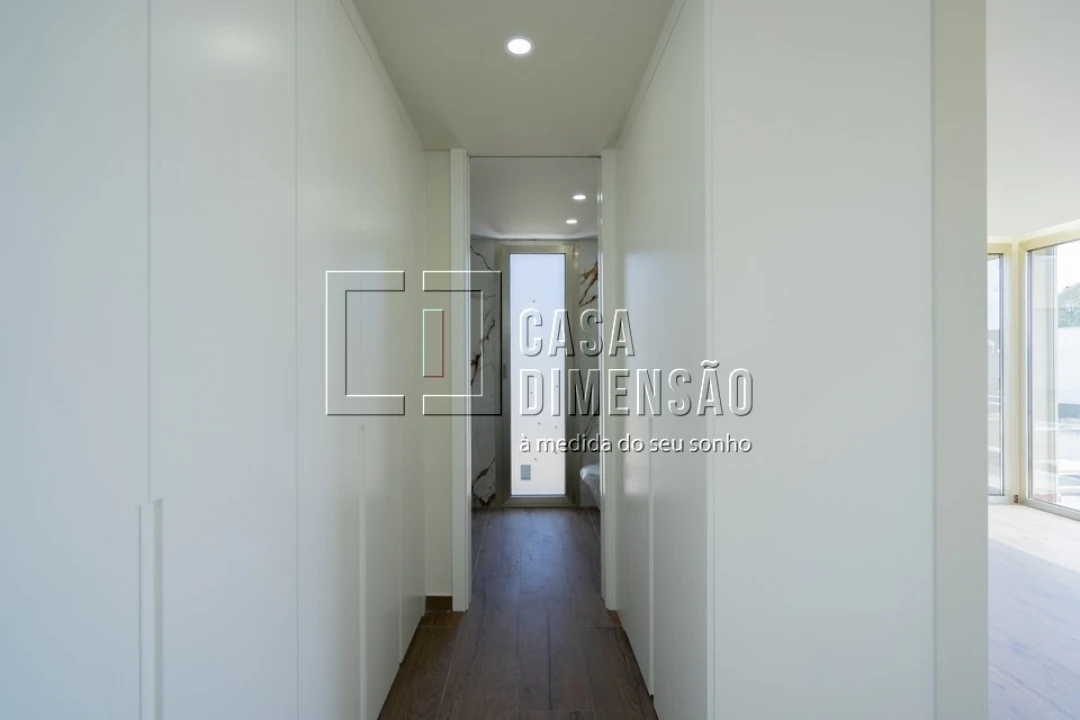 Moradia T4 para Venda em Charneca de Caparica e Sobreda Foto 42
