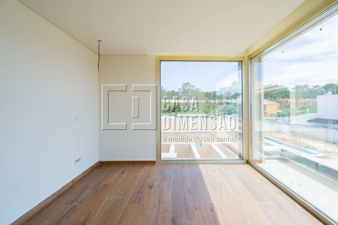 Moradia T4 para Venda em Charneca de Caparica e Sobreda Foto 43