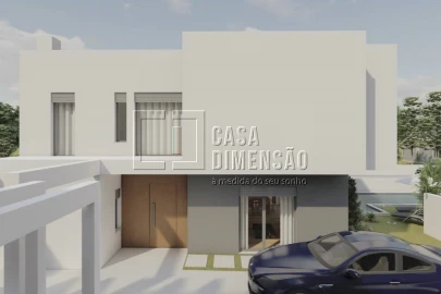 Moradia T3 para Venda em Charneca de Caparica e Sobreda