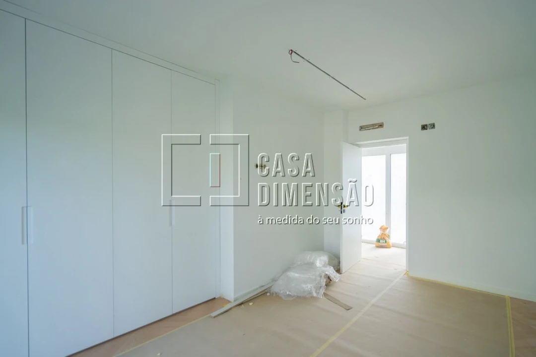 Moradia T4 para Venda em Charneca de Caparica e Sobreda Foto 17