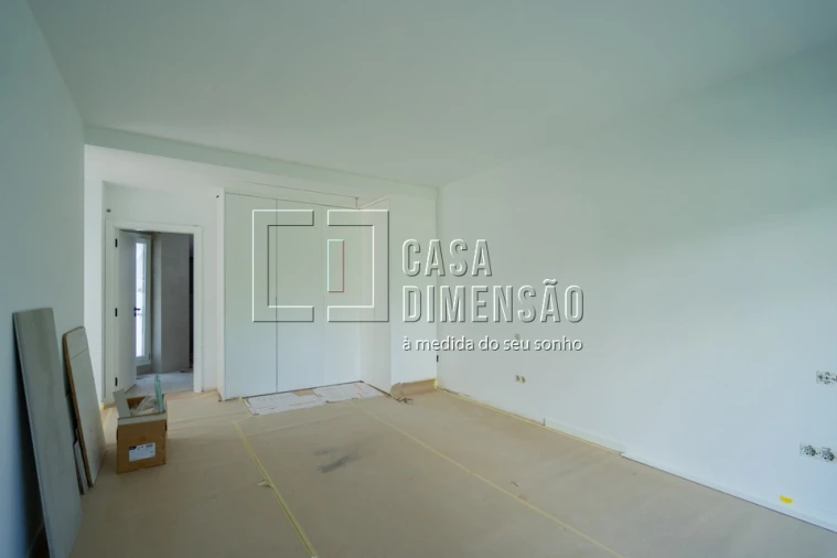 Moradia T4 para Venda em Charneca de Caparica e Sobreda Foto 21