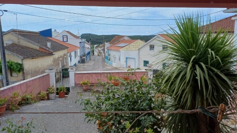 Moradia T4 para Venda em Cadaval e Pêro Moniz