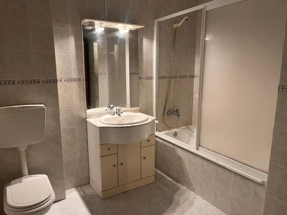 Apartamento T2 para Venda em Algueirão-Mem Martins Foto 11