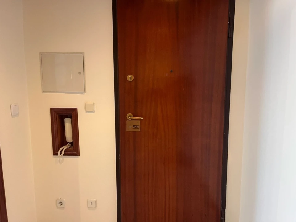 Apartamento T2 para Venda em Algueirão-Mem Martins Foto 16