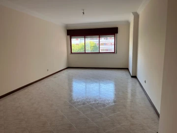 Apartamento T2 para Venda em Algueirão-Mem Martins