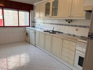 Apartamento T2 para Venda em Algueirão-Mem Martins