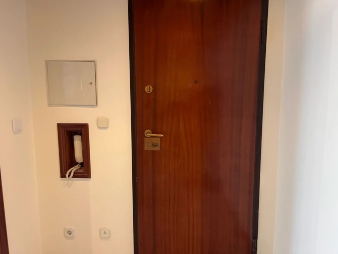 Apartamento T2 para Venda em Algueirão-Mem Martins Foto 16