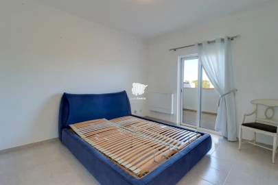 Moradia T3 para Venda em Lagoa e Carvoeiro