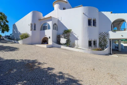 Moradia T3 para Venda em Lagoa e Carvoeiro