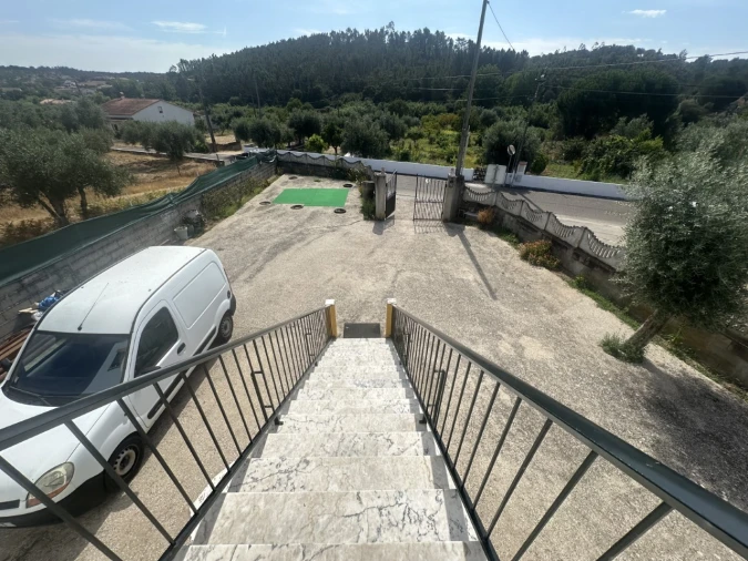 Moradia T5 para Venda em São Facundo e Vale das Mós Foto 13