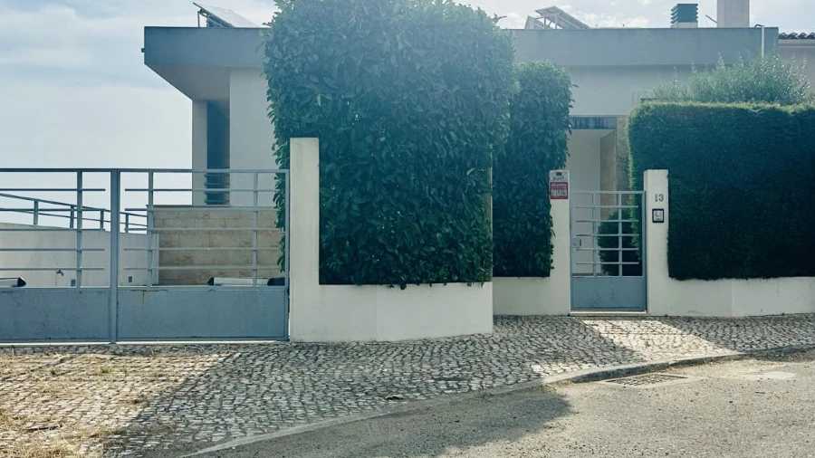 Moradia T4 para Venda em Abrantes (São Vicente e São João) e Alferrarede