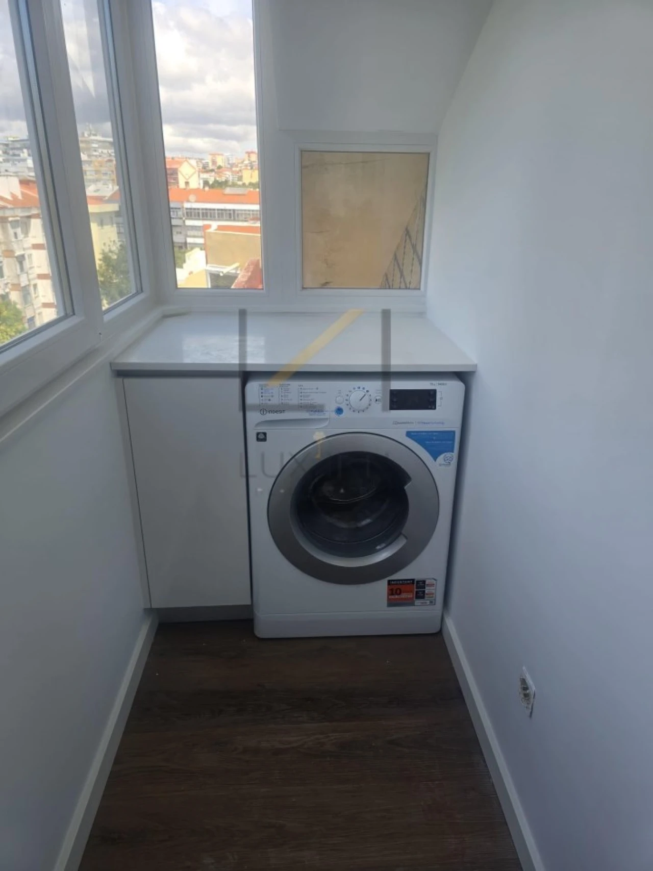 Apartamento T2 para Venda em Venteira Foto 5